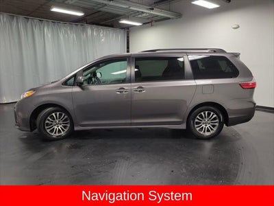 2019 Toyota Sienna XLE 8 Passenger