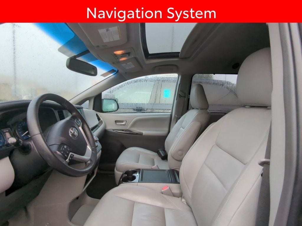 2017 Toyota Sienna Limited 8 Passenger