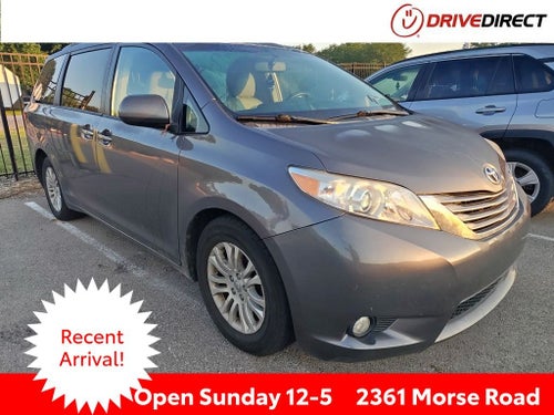 2017 Toyota Sienna XLE Premium 8 Passenger