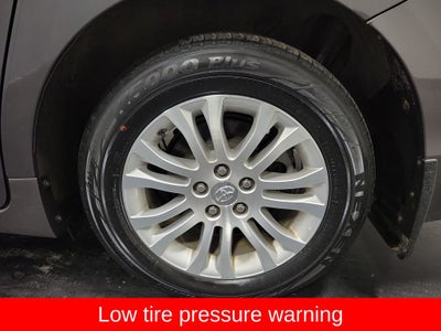 2017 Toyota Sienna XLE 7 Passenger