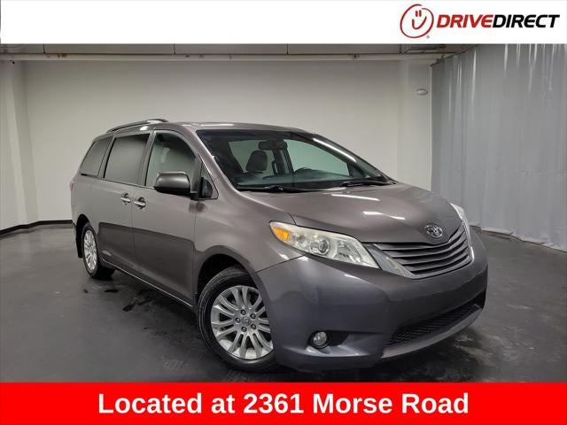 2017 Toyota Sienna XLE 7 Passenger