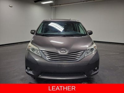 2017 Toyota Sienna XLE 7 Passenger