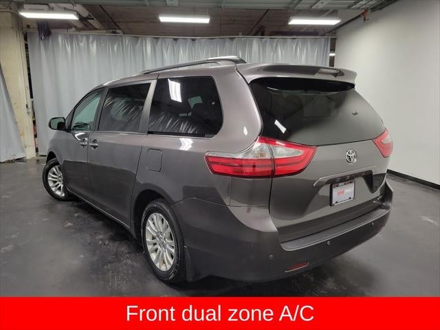 2017 Toyota Sienna XLE 7 Passenger