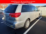 2005 Toyota Sienna LE 7 Passenger