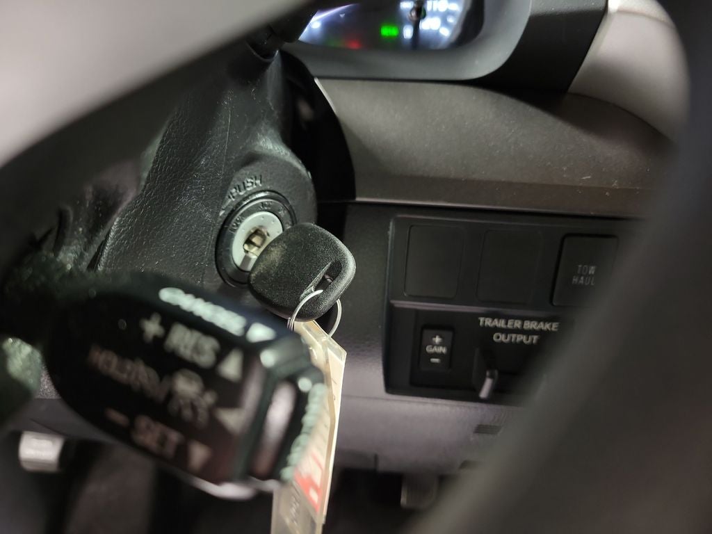 2020 Toyota Tundra SR5
