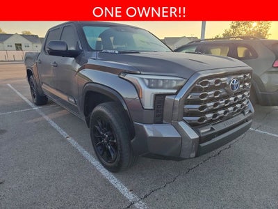 2022 Toyota Tundra Hybrid Platinum