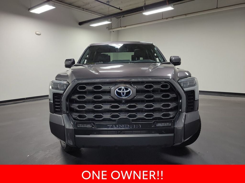 2022 Toyota Tundra Hybrid Platinum
