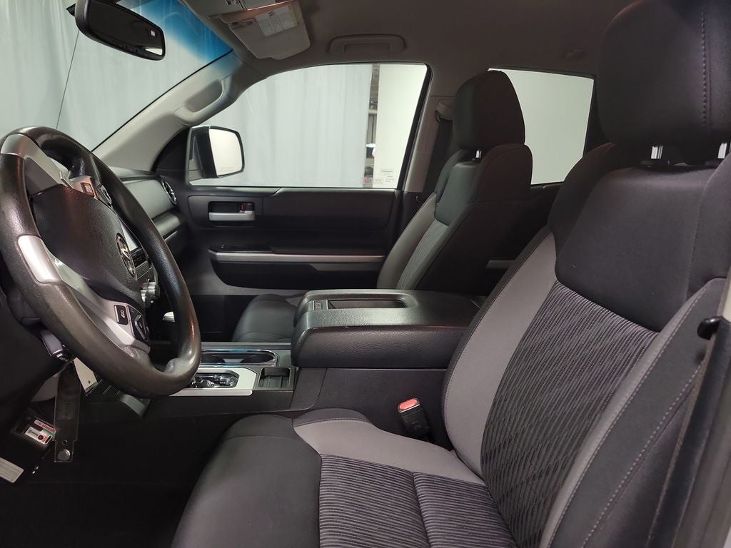 2015 Toyota Tundra SR5