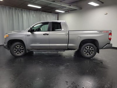 2015 Toyota Tundra SR5
