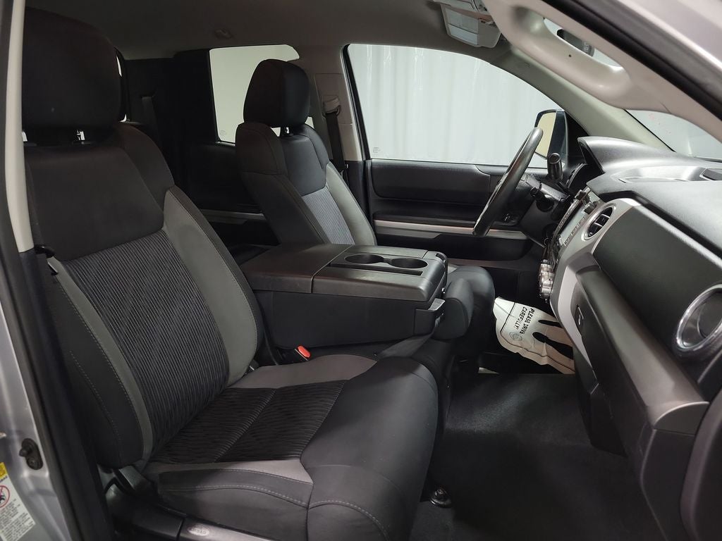 2015 Toyota Tundra SR5