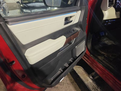 2024 Toyota Tundra Hybrid Capstone