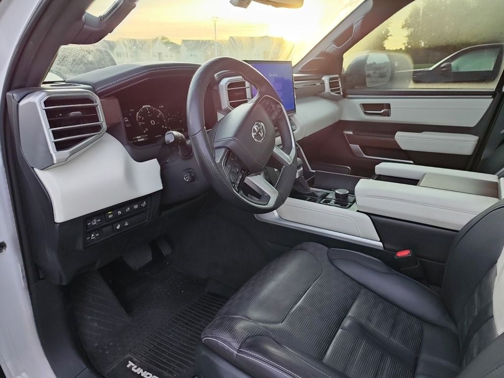 2023 Toyota Tundra Hybrid Capstone