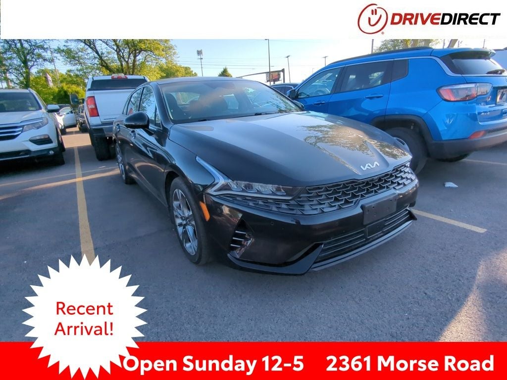 2023 Kia Optima EX FWD's photo