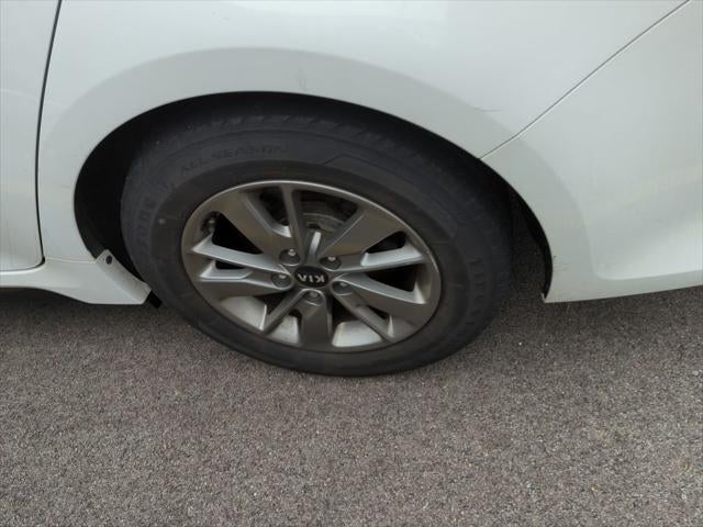 2017 Kia Optima LX Turbo