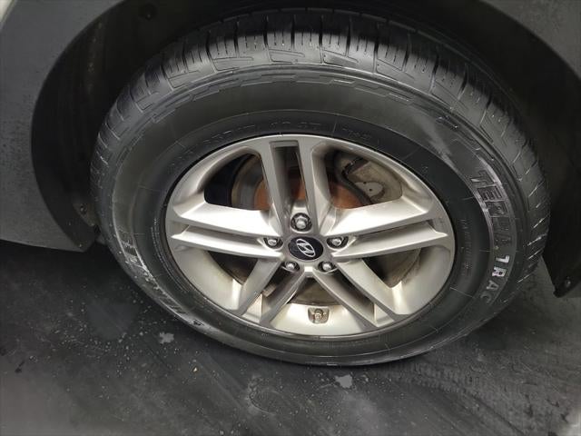 2017 Hyundai Santa Fe Sport 2.4 Base