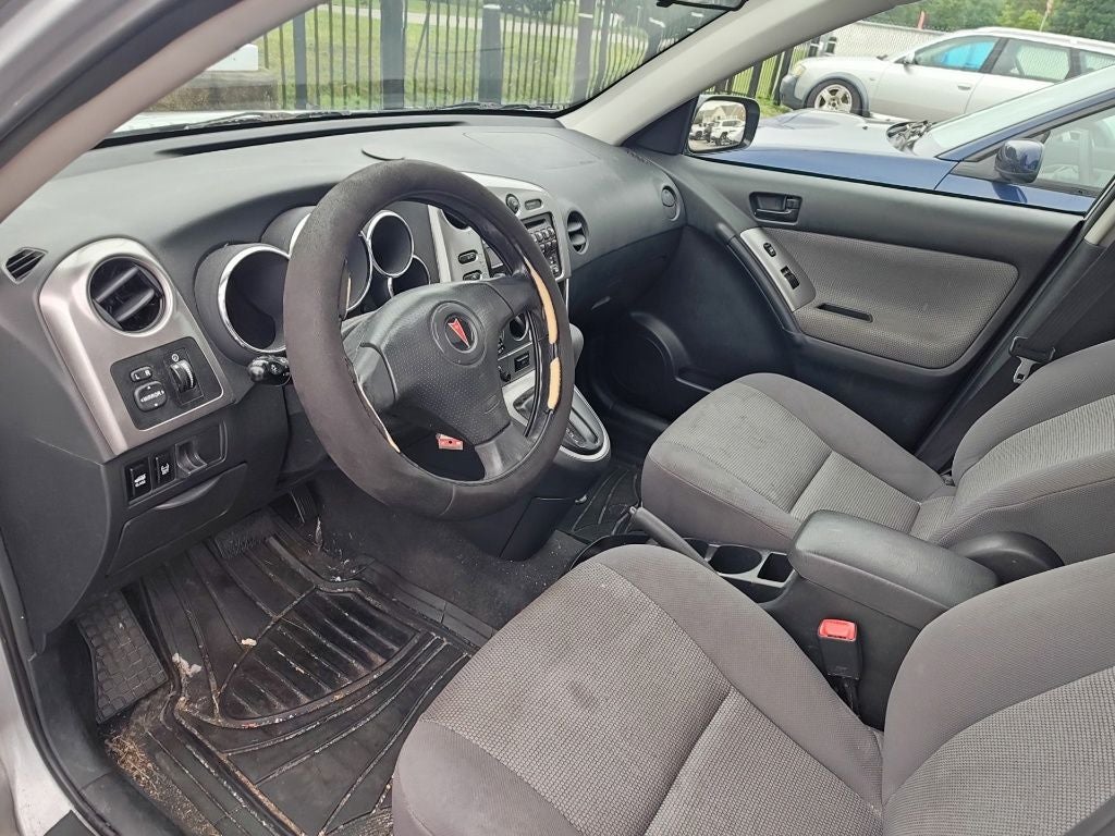 2008 Pontiac Vibe Base