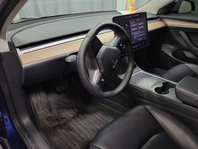 2023 Tesla Model 3 Base