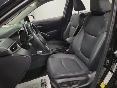2023 Toyota Corolla Cross XLE