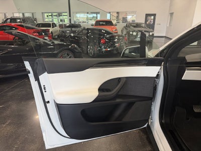 2022 Tesla Model X Plaid