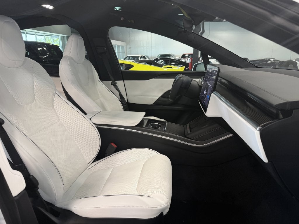2022 Tesla Model X Plaid