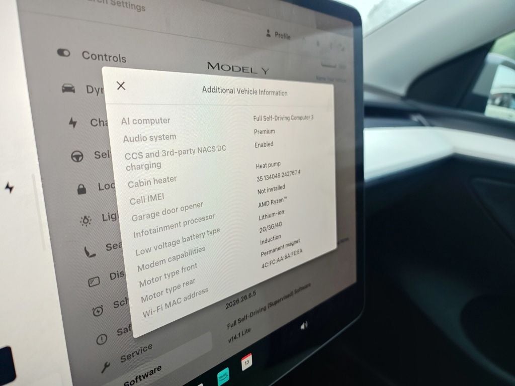 2023 Tesla Model Y Long Range
