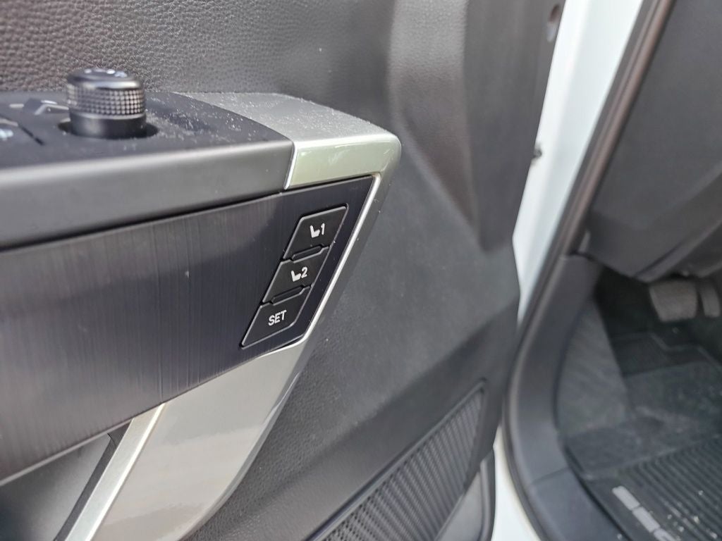 2025 Toyota Sequoia Platinum