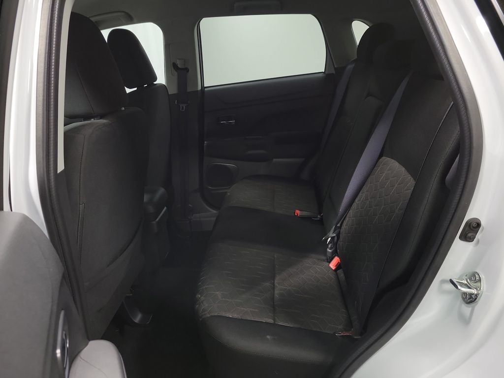 2025 Mitsubishi Outlander Sport 2.0 LE