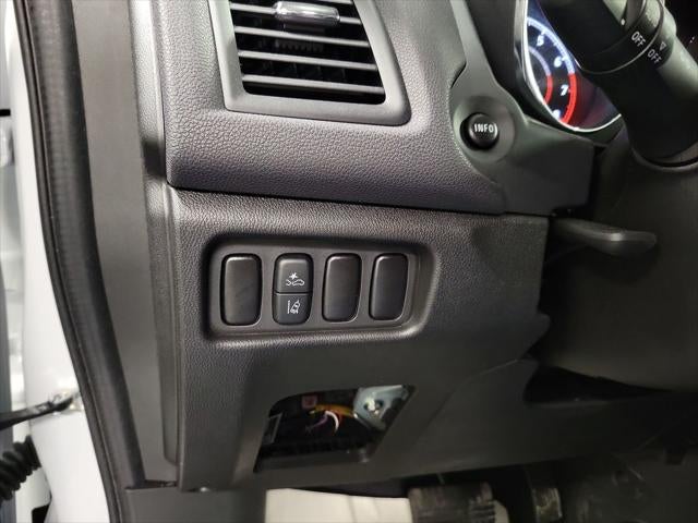 2025 Mitsubishi Outlander Sport 2.0 LE