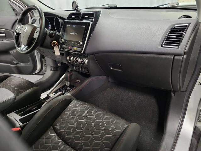 2023 Mitsubishi Outlander Sport 2.0 LE