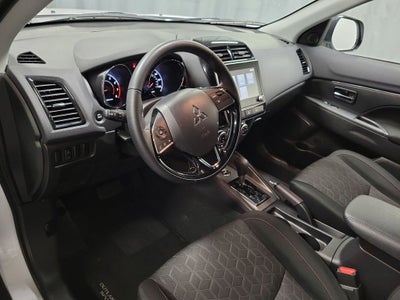 2025 Mitsubishi Outlander Sport 2.0 LE