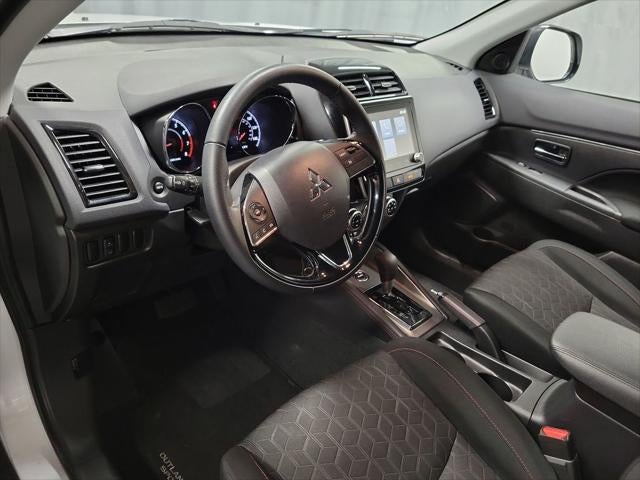 2025 Mitsubishi Outlander Sport 2.0 LE