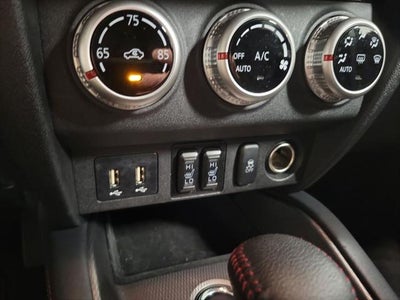 2025 Mitsubishi Outlander Sport 2.0 LE
