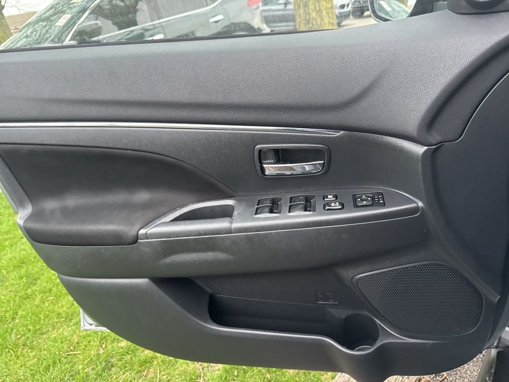 2021 Mitsubishi Outlander Sport 2.0 LE