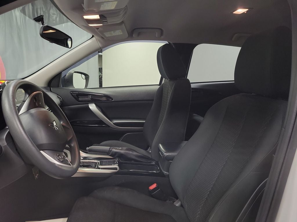 2020 Mitsubishi Eclipse Cross LE