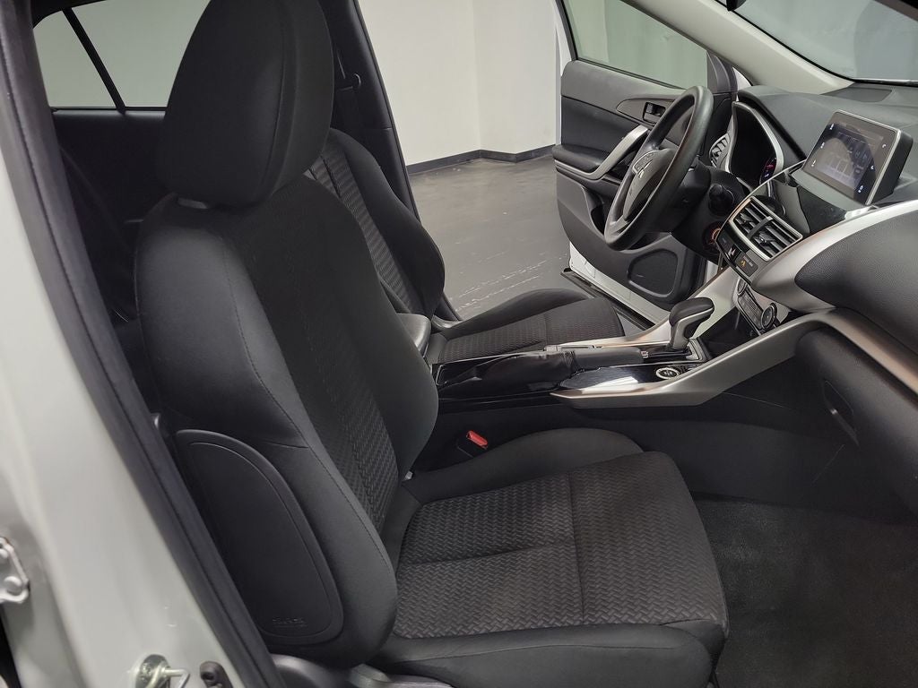 2020 Mitsubishi Eclipse Cross LE