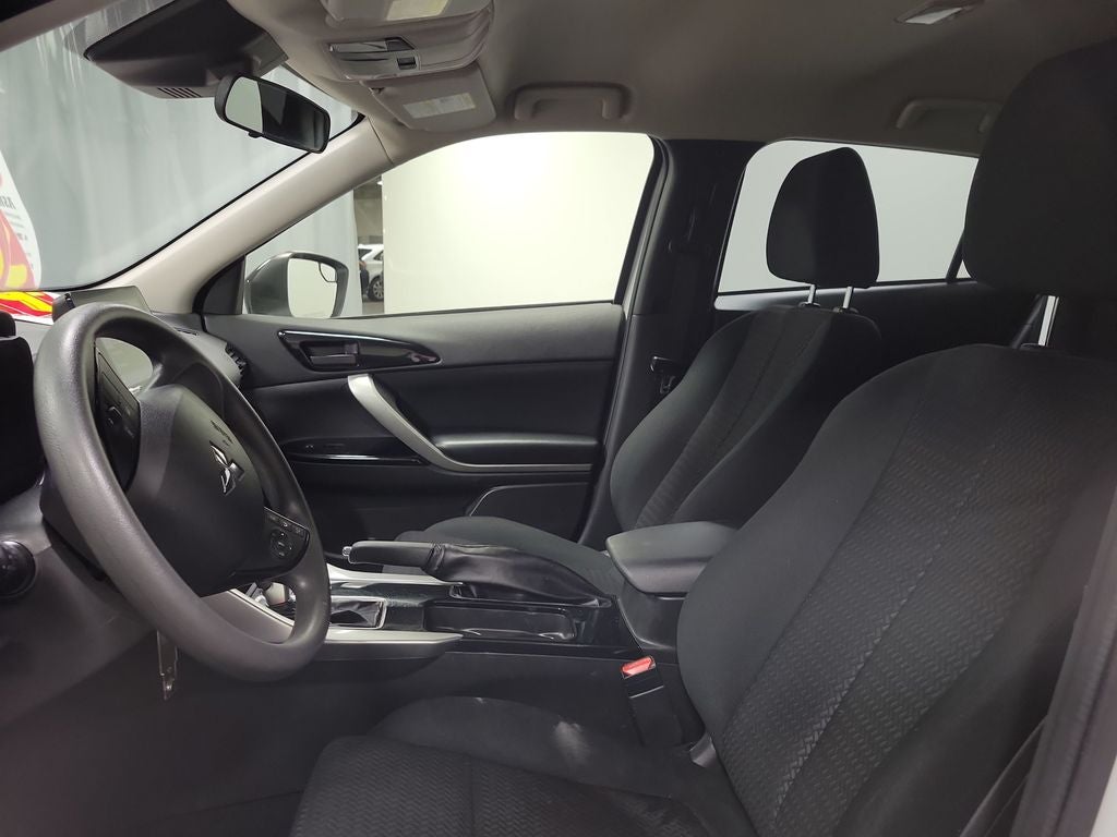 2022 Mitsubishi Eclipse Cross LE