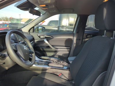 2022 Mitsubishi Eclipse Cross LE