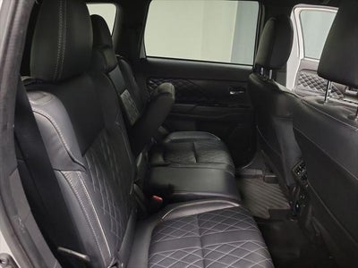 2022 Mitsubishi Outlander PHEV GT