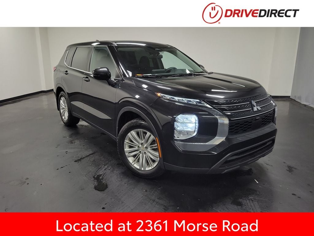 2022 Mitsubishi Outlander ES