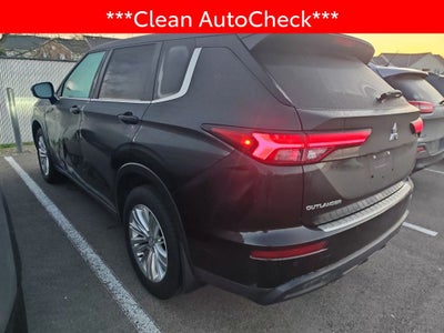 2022 Mitsubishi Outlander ES