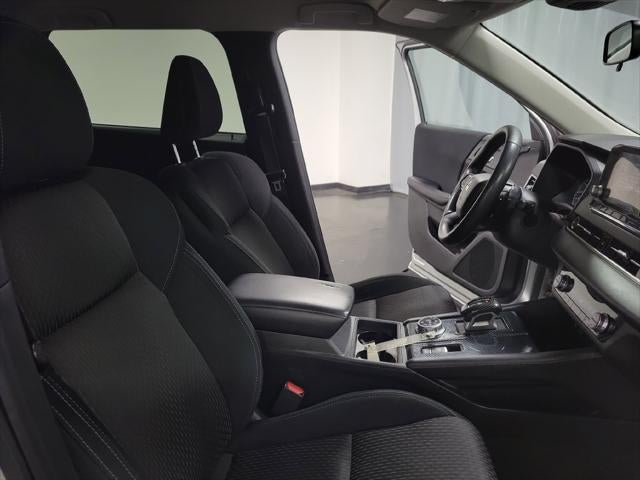 2023 Mitsubishi Outlander ES