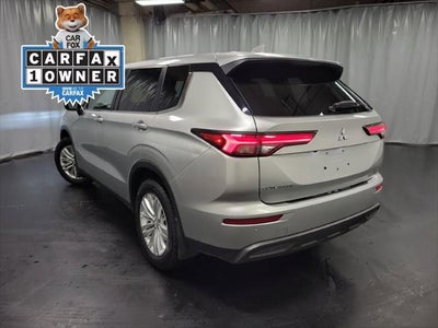 2023 Mitsubishi Outlander ES