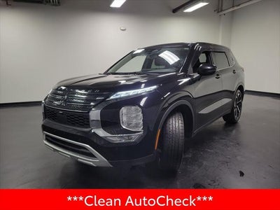 2022 Mitsubishi Outlander SE