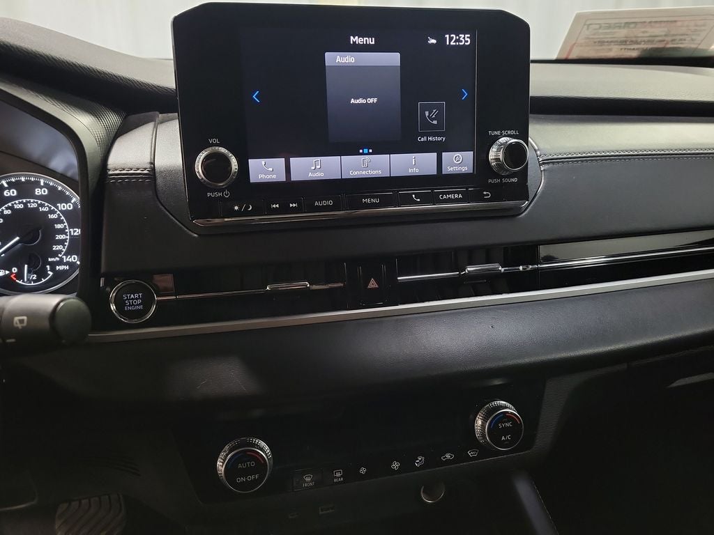 2024 Mitsubishi Outlander ES