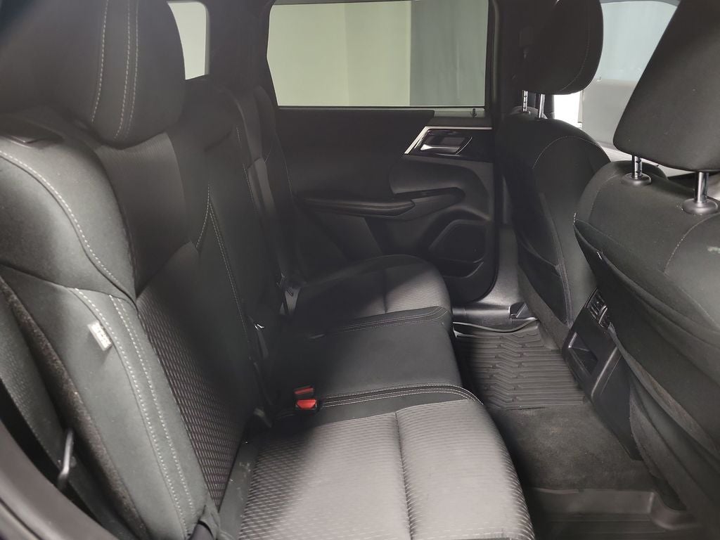 2024 Mitsubishi Outlander ES