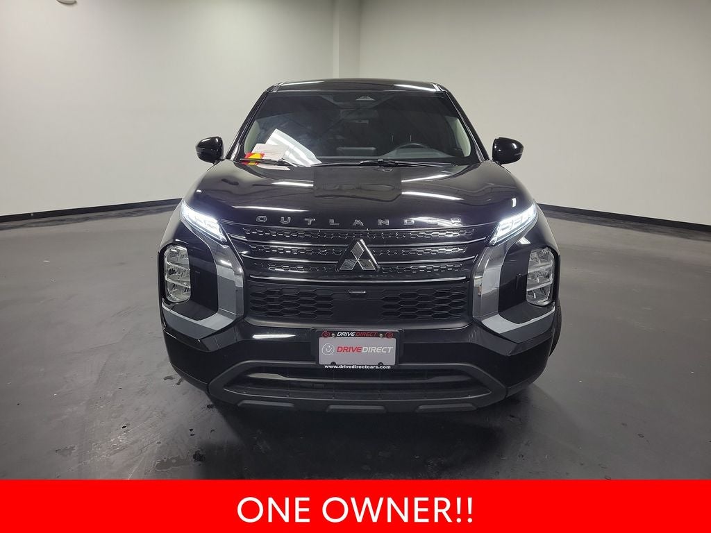 2024 Mitsubishi Outlander ES