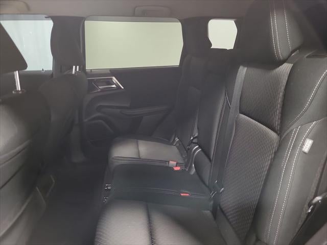 2024 Mitsubishi Outlander ES