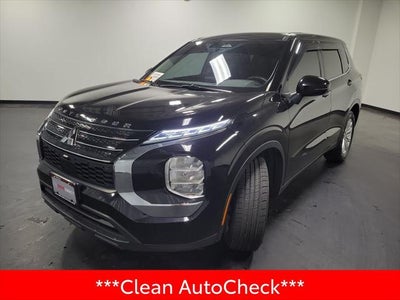 2024 Mitsubishi Outlander ES