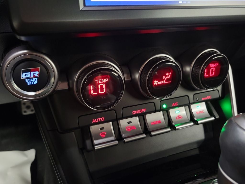 2025 Toyota GR86 Premium