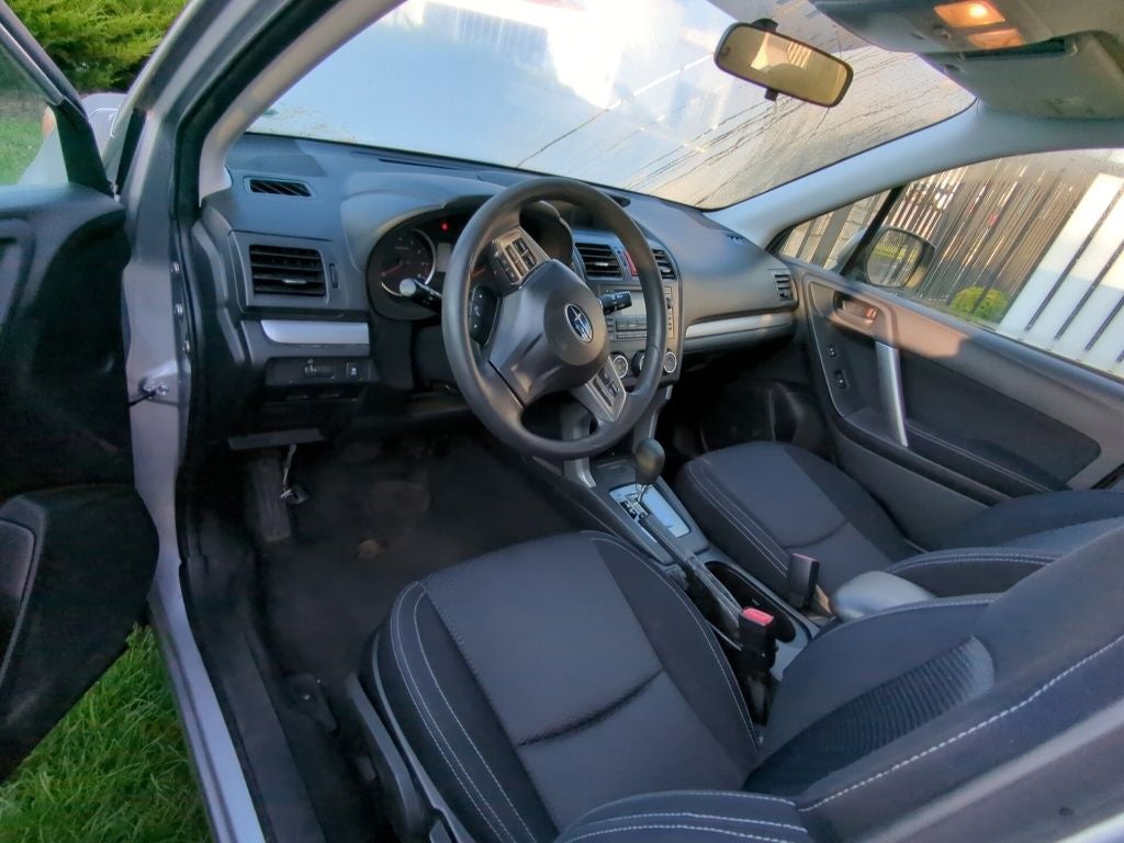 2015 Subaru Forester 2.5i